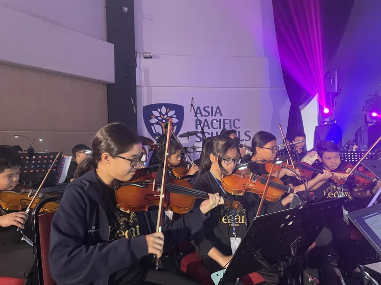 Choir & Orchestra