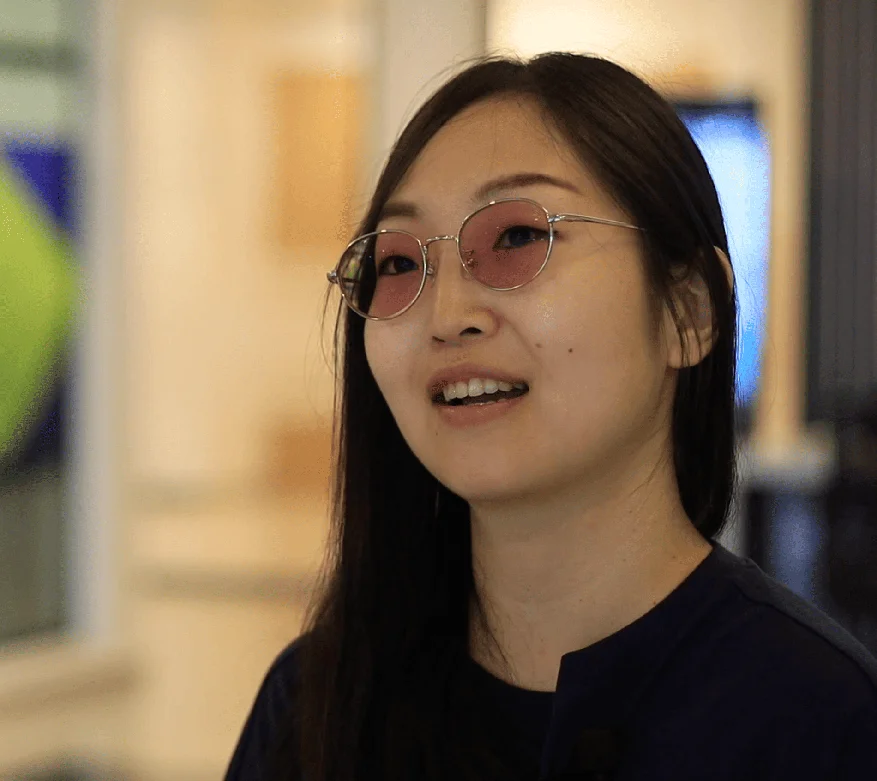 Ms Asako 